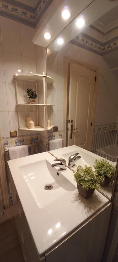 Hola! Centro Cordoba Apartment Bagian luar foto